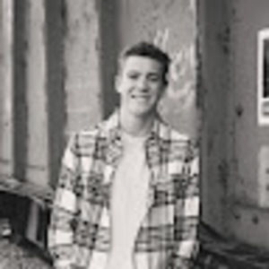 Meet your Posher, Eastin